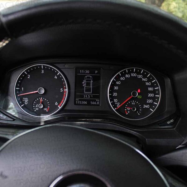 Camioneta Volkswagen AMAROL Highline 3.0 - Image 13
