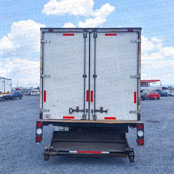 Camioneta Chevrolet 3500 - Image 4